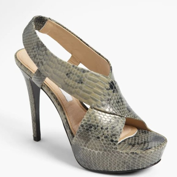 dvf platform sandals